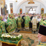 В праздник Святого Духа епископ Вениамин сослужил за Литургией Патриаршему Экзарху всея Беларуси
