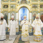Епископ Борисовский и Марьиногорский Вениамин сослужил Патриаршему Экзарху за великой вечерней