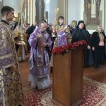 В Неделю Крестопоклонную епископ Вениамин совершил Литургию в Благовещенском монастыре