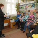 В Борисовской городской специализированной библиотеке № 5 для слабовидящих читателей прошел час духовного общения «Родники духовной мудрости»
