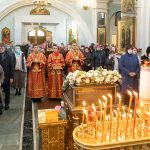В Неделю 2-ю по Пасхе митрополит Вениамин совершил Божественную литургию в Свято-Духовом кафедральном соборе города Минска