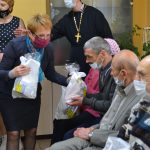 Борисовские священники поздравили с Пасхой постояльцев Дома-интерната «Юзефово»