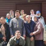 Инвалиды и граждане пожилого возраста посетили храм в аг. Рованичи Червенского района
