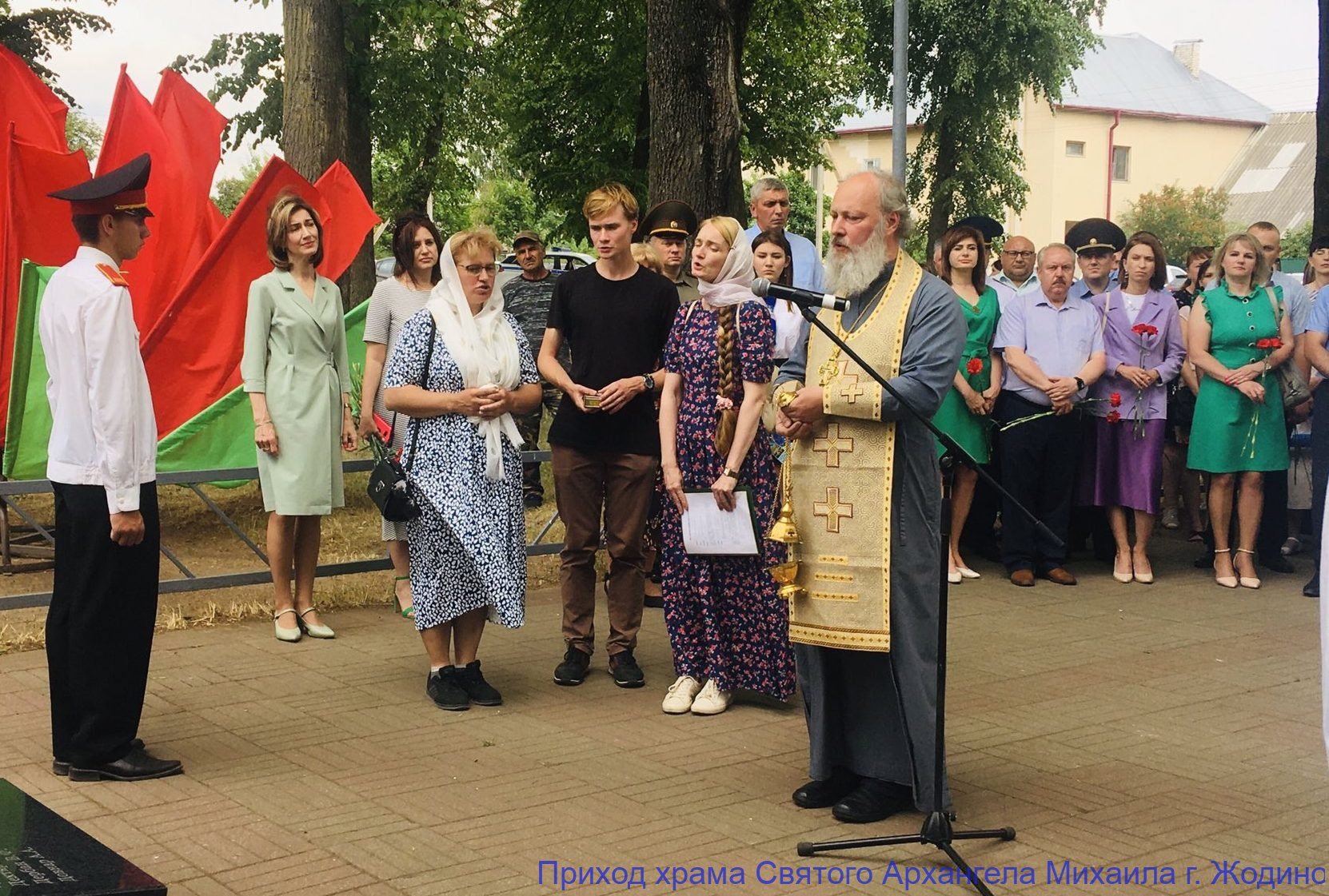 Не танцуйте сегодня не пойте в предвечерний. Слонимский с. "Реквием".