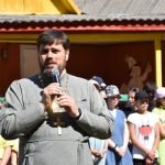 Протоиерей Илья Гончарук принял участие в открытии лагеря «Папараць — кветка»