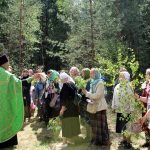 В День Святого Духа состоялось богослужение на источнике возле деревни Горно Логойского района