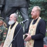 Священнослужители Борисовской епархии протоиерей Сергий Башкиров и протоиерей Андрей Евдокимов приняли участие в митинге «Вместе — за счастливое будущее!»