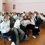 Иерей Феодор Малеев провел беседу с учащимися в СШ №6 г. Жодино