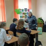 В Марьиной Горке учащимся рассказали о роли в жизни человека книги и семейных ценностях
