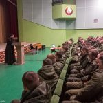 Иерей Андрей Иваненко поговорил с военными о смысле и ценности жизни, проблеме суицида