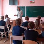 Иерей Алексей Масленков провел беседы в школах Березинского района